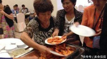 大妈吵架吃瓜bgm,吃瓜群众bgm演绎欢乐喜剧