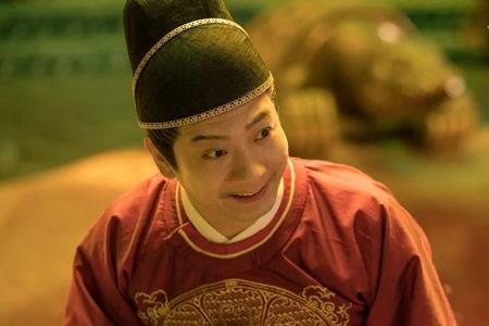 当太监在朝堂吃瓜,太监朝堂吃瓜，揭秘皇宫内幕