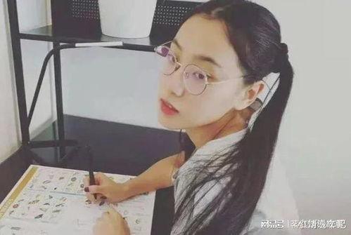 刘玥吃瓜视频,揭秘娱乐圈幕后真相