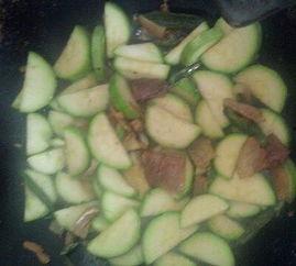 减肥吃荀瓜,绿色健康，轻松瘦身新选择