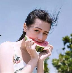 女生头像吃瓜图片